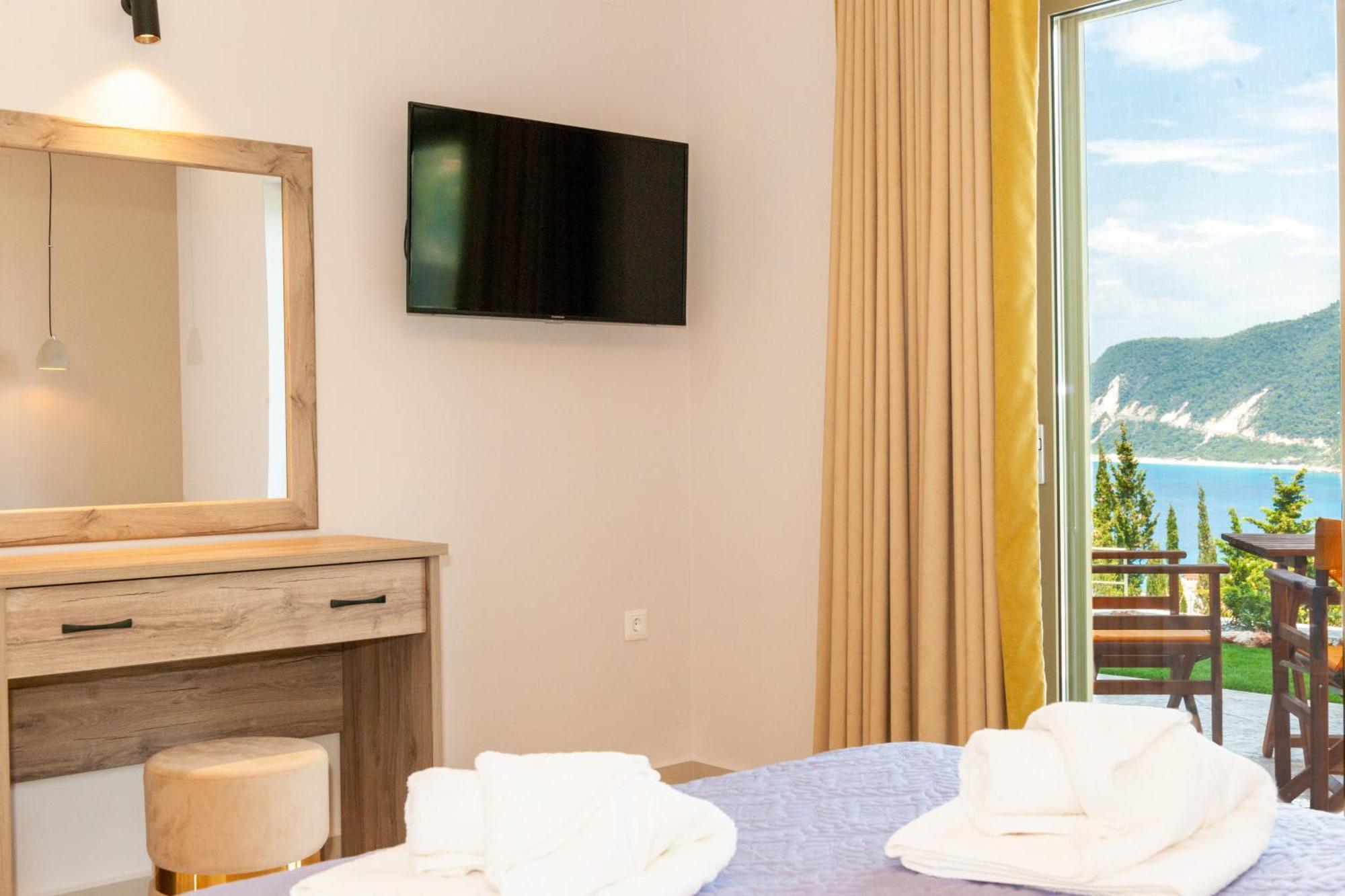Milos Mountain - Villa Nikitas Ayios Nikitas Ngoại thất bức ảnh